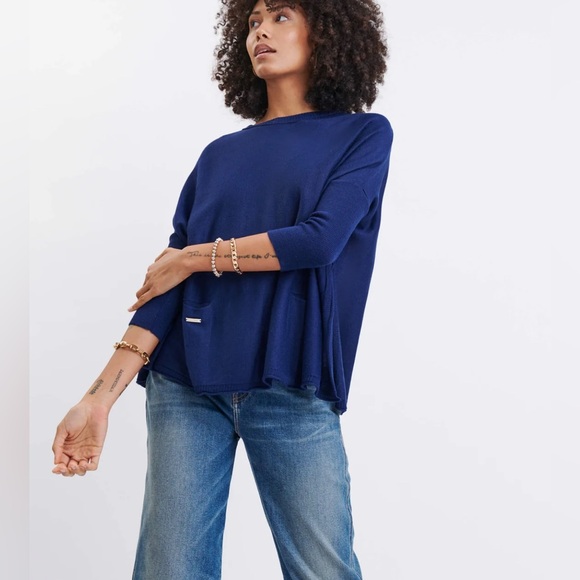 Mersea Catalina Crews Pocket Travel Sweater Deep Water Navy Blue One Size OS - Picture 2 of 6